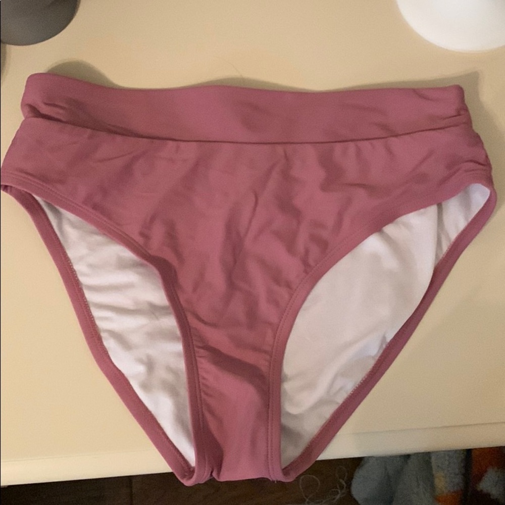 Bathing suit bottoms